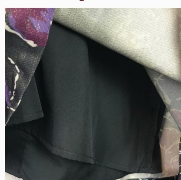 American Eagle Strapless Floral Dress. - Picture 5 of 13